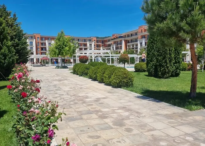 Prestige Apartment, Święty Włas